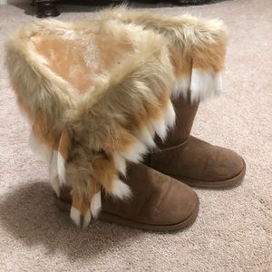 Faux Fur Fuzzie